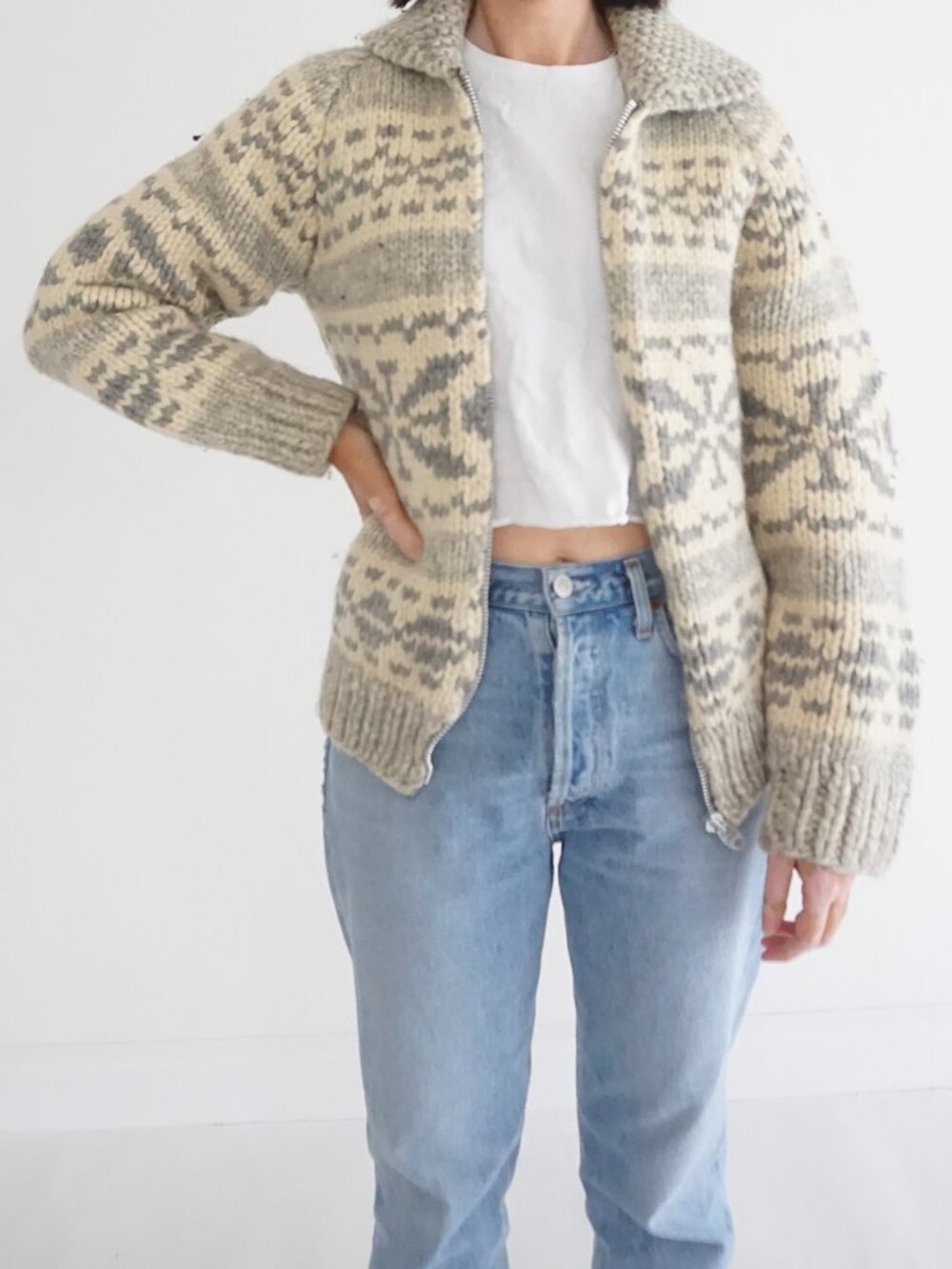 Vintage Handmade Grey Ivory Nordic Snowflake Zip Front Heavy Knit Sweater M